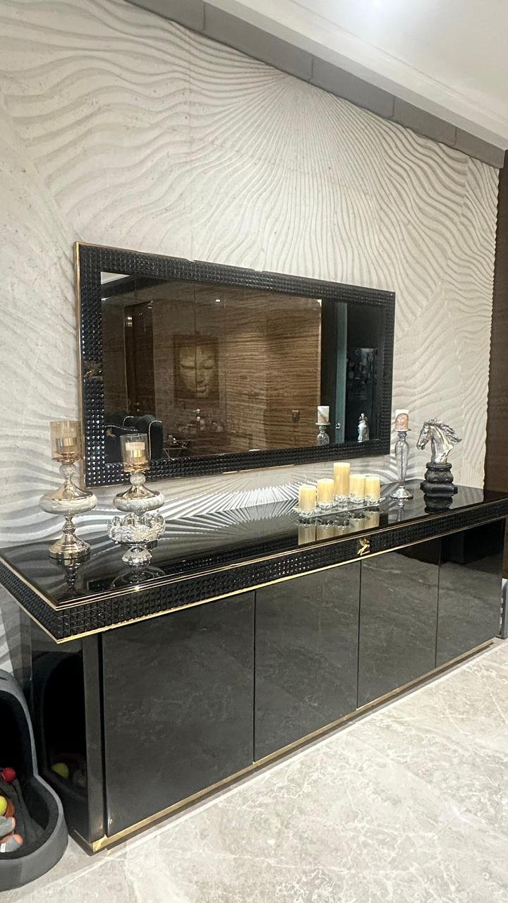 Builder Floor With Terrace Fully Furnished Available for rent in A-Block, DLF Phase-1